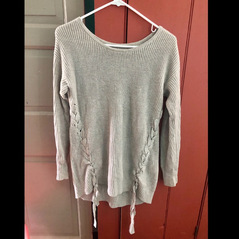 American eagle sweater